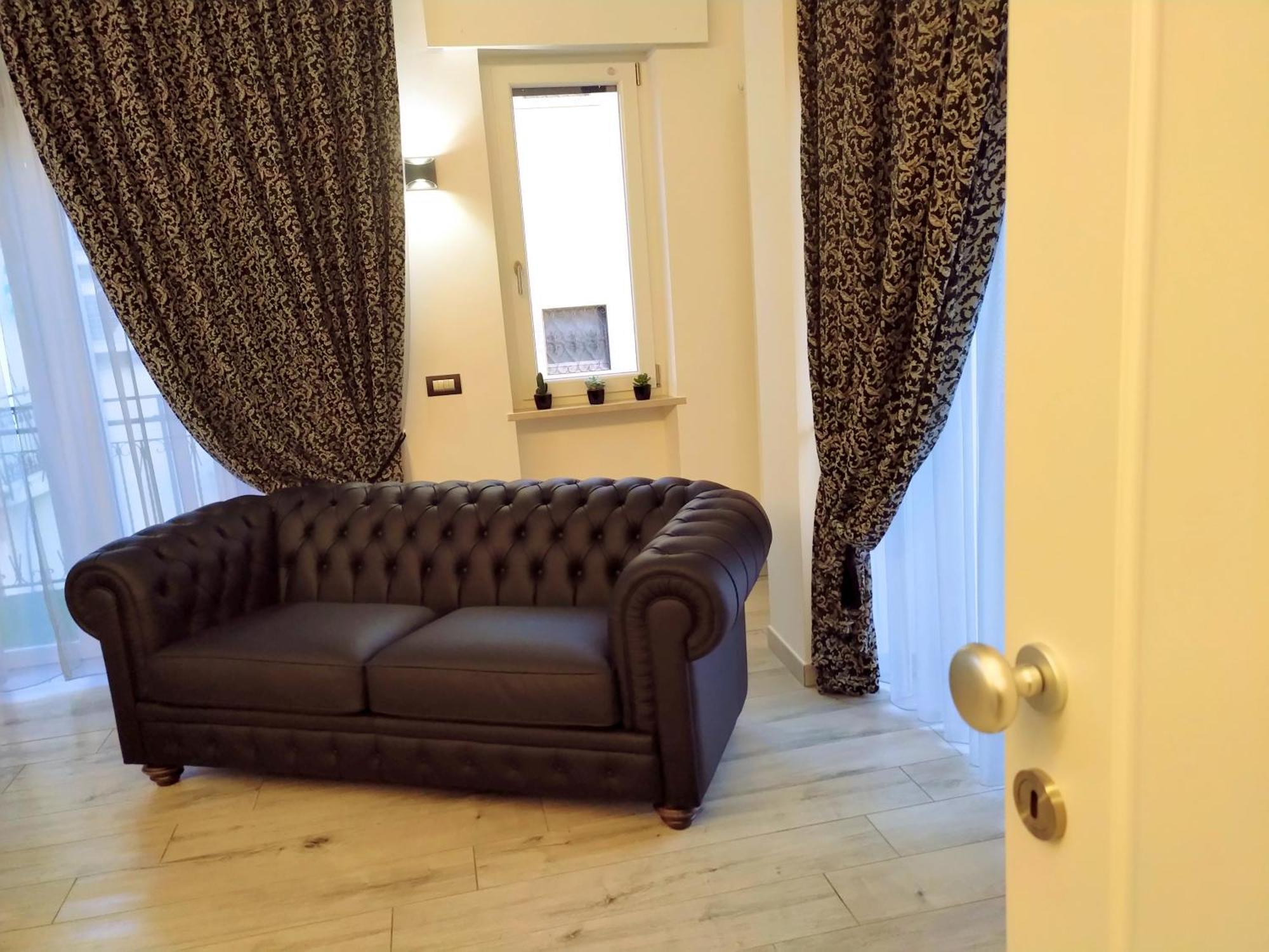 Alloggio Turistico Giulietta E Romeo - Intero Appartamento - Villafranca Di Verona, Zimmer, Holiday Rooms Buitenkant foto